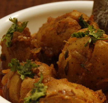 Kathiyawadi Style Stuffed Potato Recipe